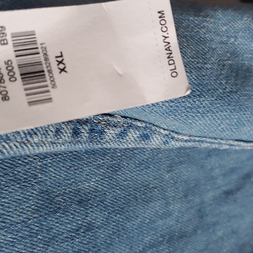 Old navy - Picture 3 of 3